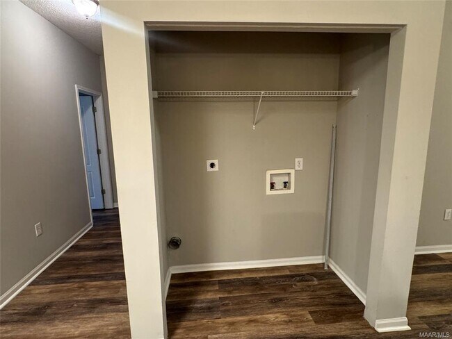 Building Photo - 189 Pine Meadows Cir