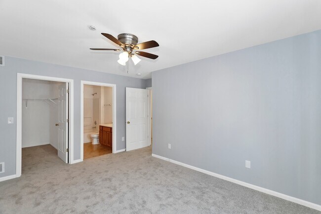 Building Photo - 136 Bertram Dr