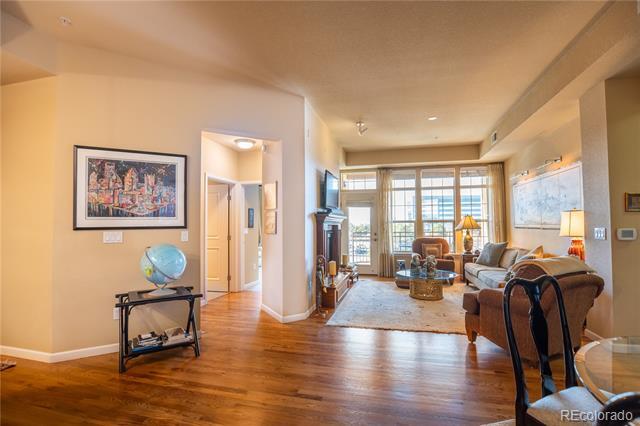 Building Photo - 7865 Vallagio Ln