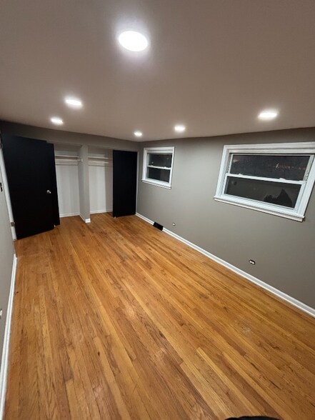 Building Photo - 11741 S Laflin St