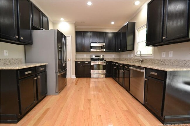Building Photo - 6524 Englehardt Dr