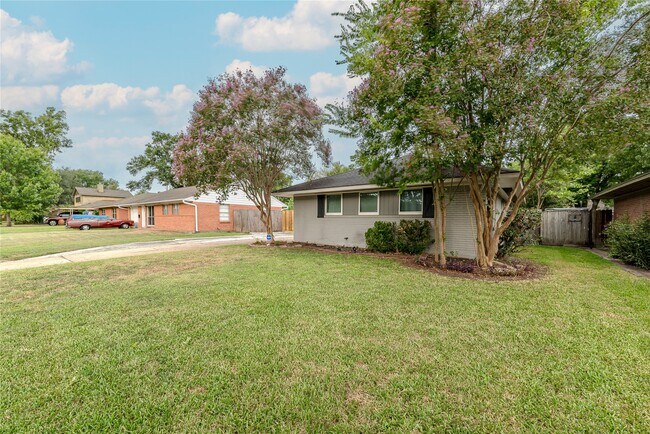 Building Photo - 4606 Nina Lee Ln