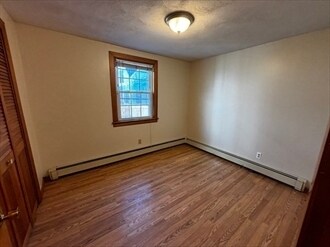 Building Photo - 198 Washington St