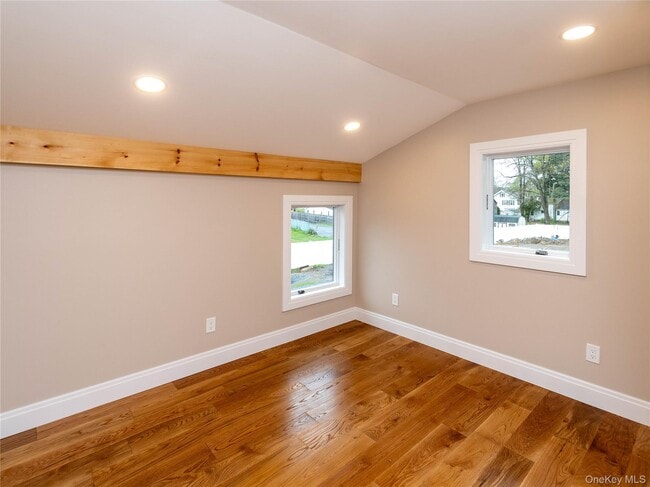 Building Photo - 4407 Albany Post Rd