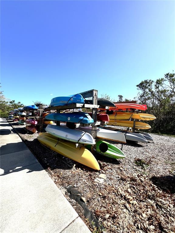 Building Photo - 864 Waterside Ln