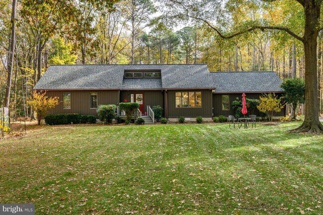 Building Photo - 23869 Mt Misery Rd