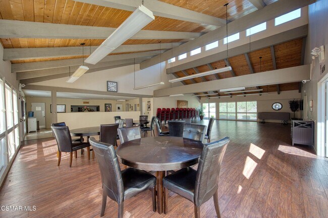 Building Photo - 254 Sequoia Ct