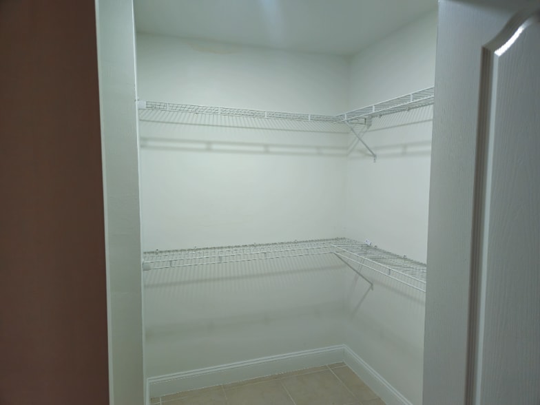 Building Photo - 3732 SW 7th Pl