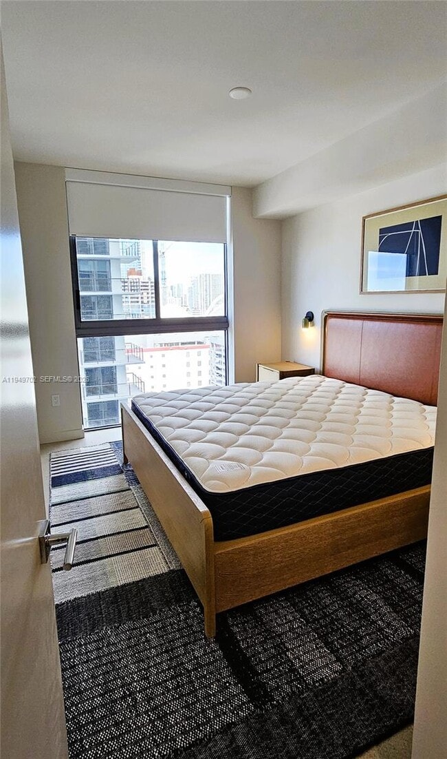 Building Photo - 601 N Miami Ave