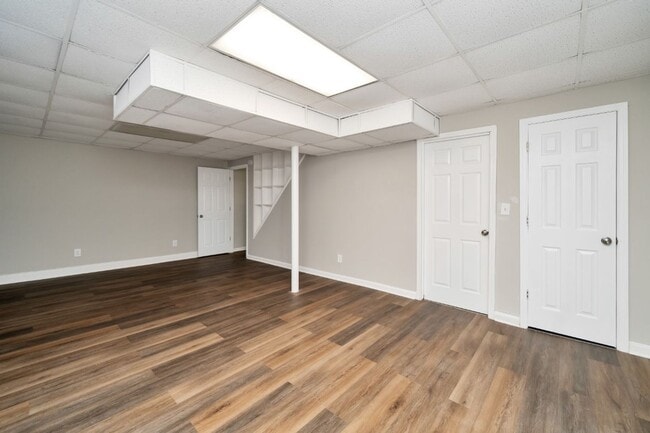 Building Photo - Newly Renovated 4-Bedroom Brick Beauty in ...