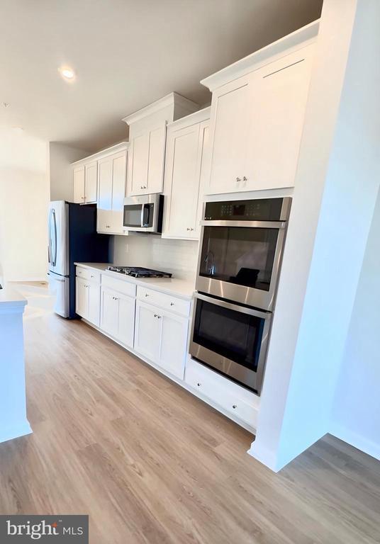 Building Photo - 3511 St Robin Ln