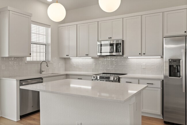 Building Photo - 6628 Abode Ave