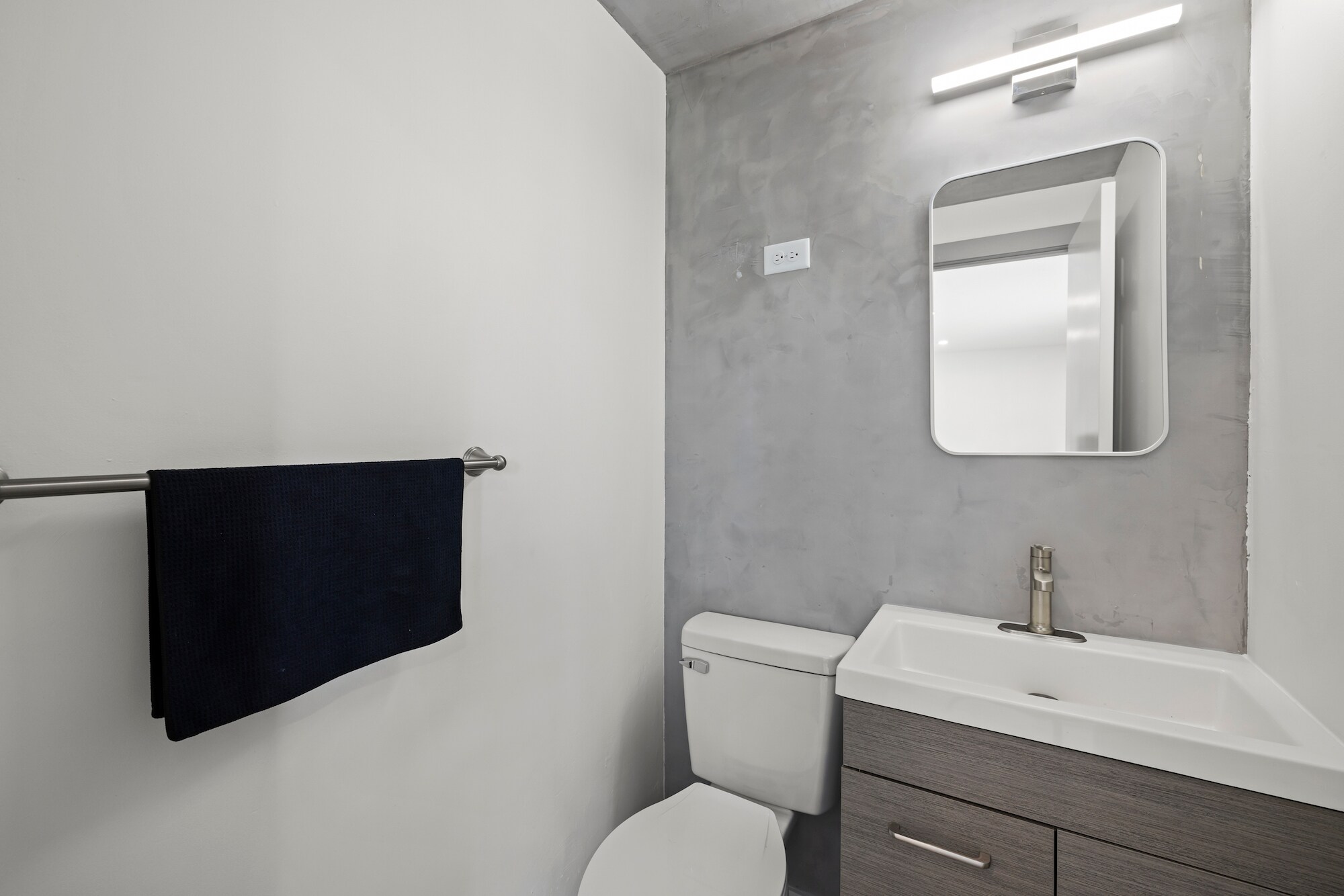Bathroom - 6527 N 65th St