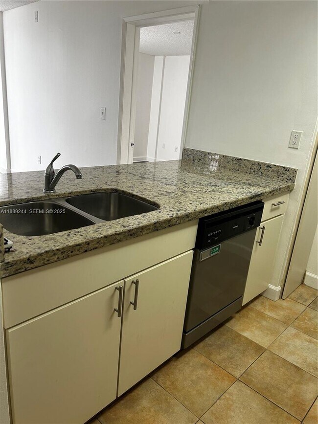 Building Photo - 6955 NW 186th St