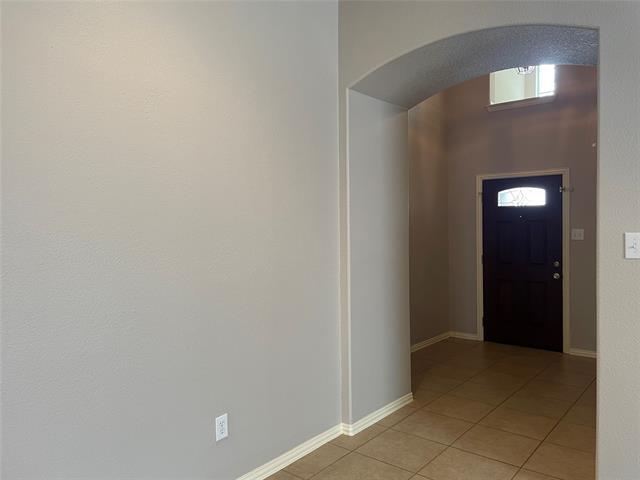 Building Photo - 660 Payton Way