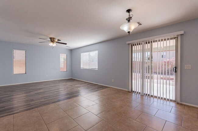 Building Photo - Move In Ready! Four Bedrooms - Close to TSMC