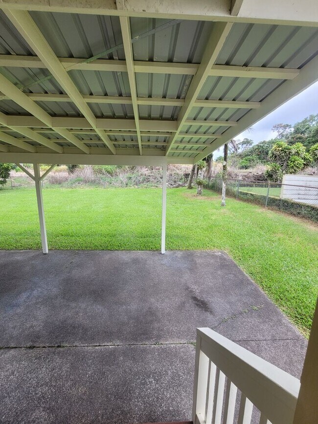 Building Photo - 105 Kaulike St