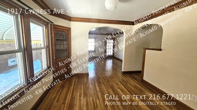 Building Photo - 1917 Cypress Ave