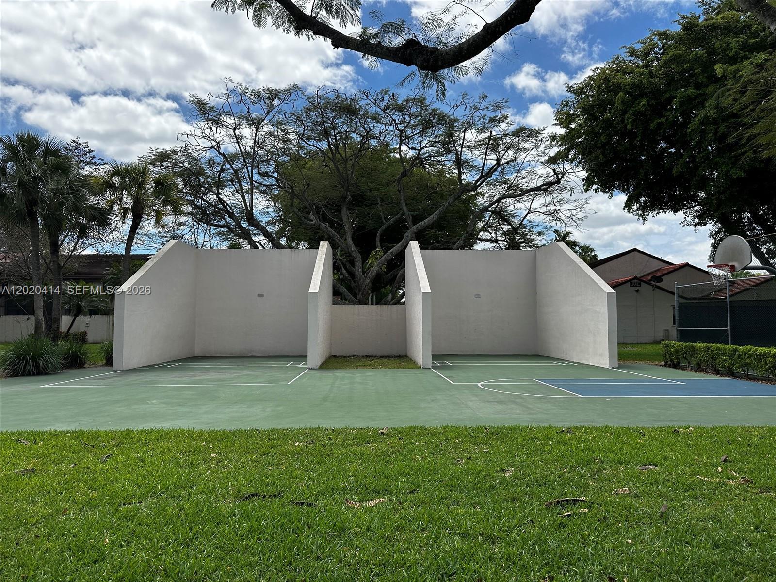 Building Photo - 13350 SW 88th Ter