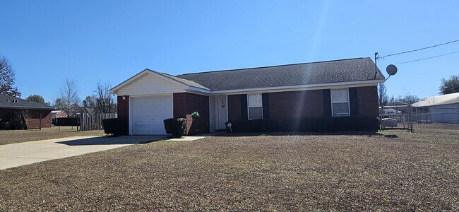 Building Photo - 312 Joe Walding Dr