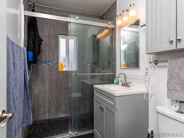 Building Photo - 4791 Jutland Dr