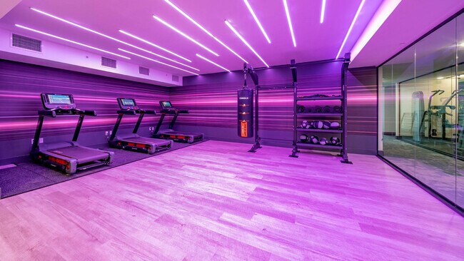 Building Photo - 425-475 E Atlantic Blvd