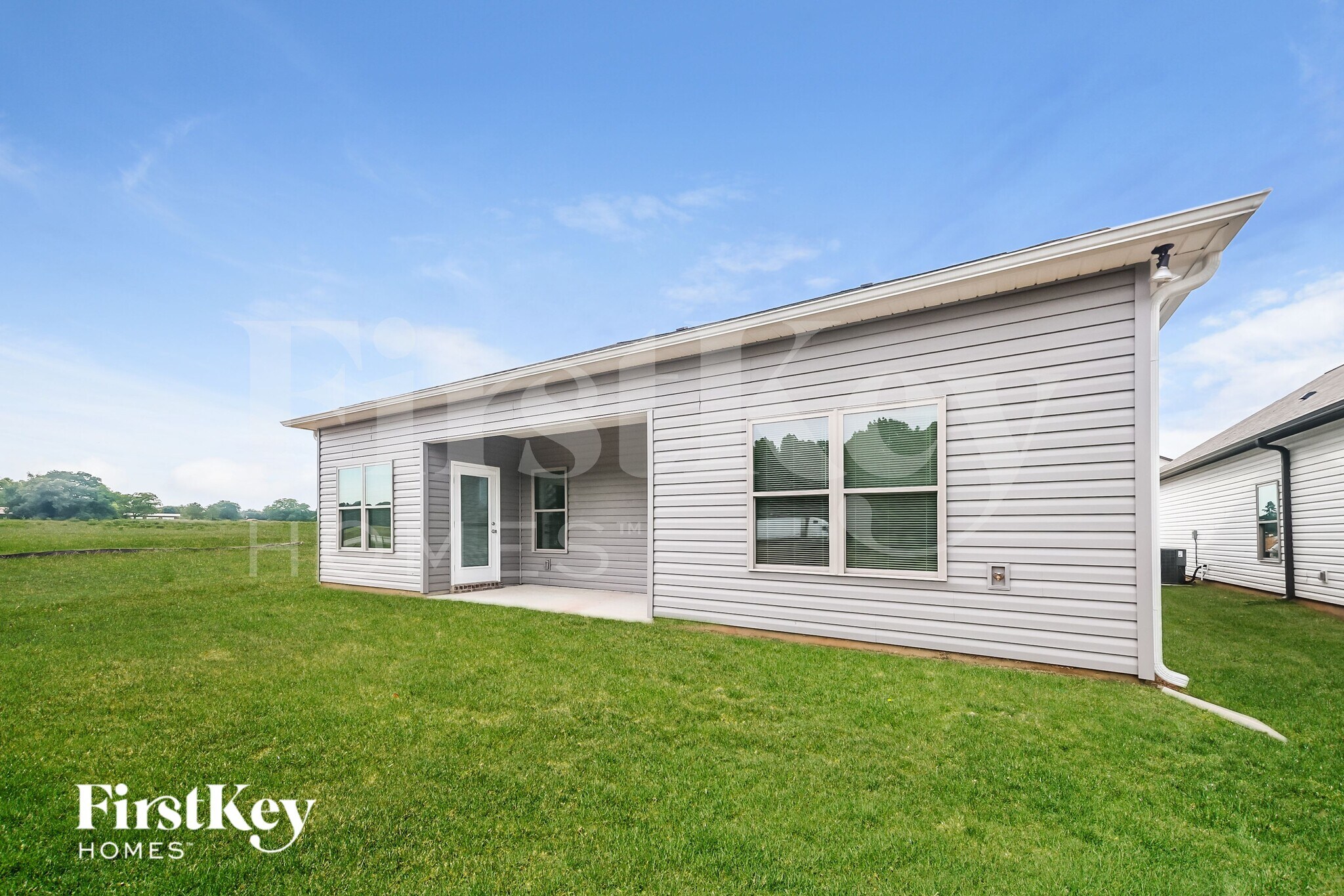 Building Photo - 171 County Rd 1700