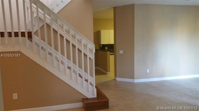 Building Photo - 4415 SW 160th Ave