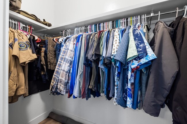 Building Photo - 9030 W Bowie St