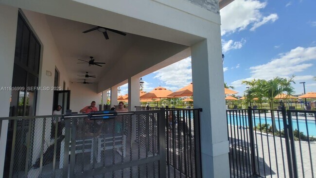 Building Photo - 28717 SW 132nd Pl