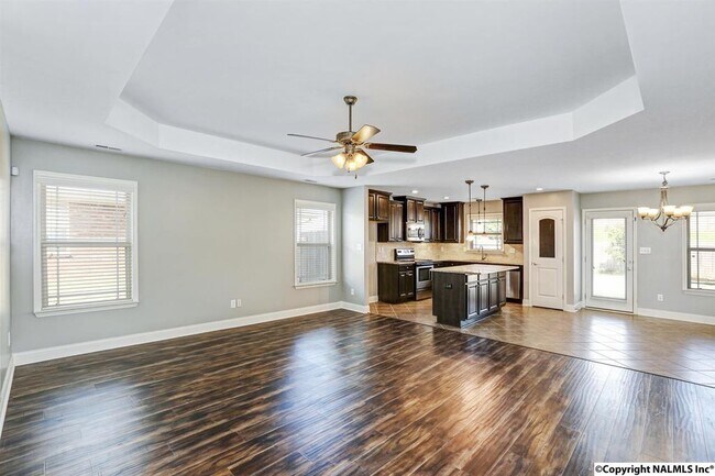 Building Photo - 110 Healey Dr