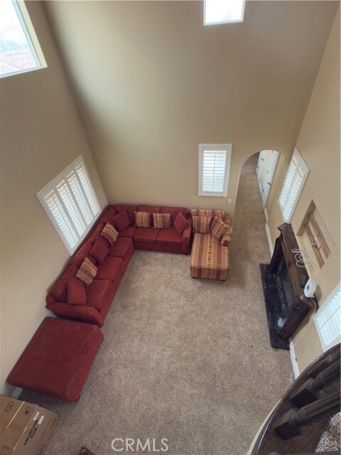 Building Photo - 211 Chicago