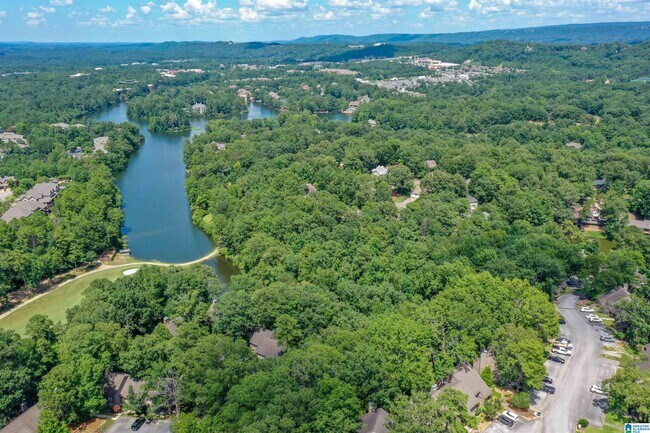 Building Photo - 327 Heath Dr