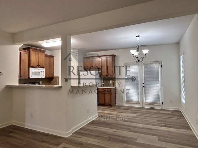 Building Photo - 6110 San Marcos Way