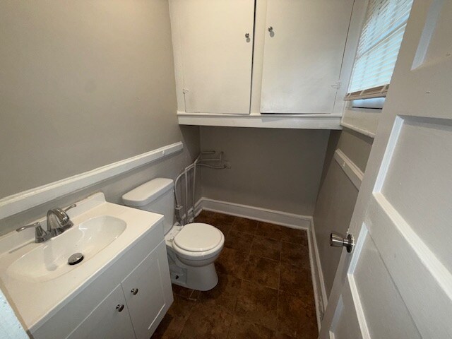 Building Photo - 1318 Oak St