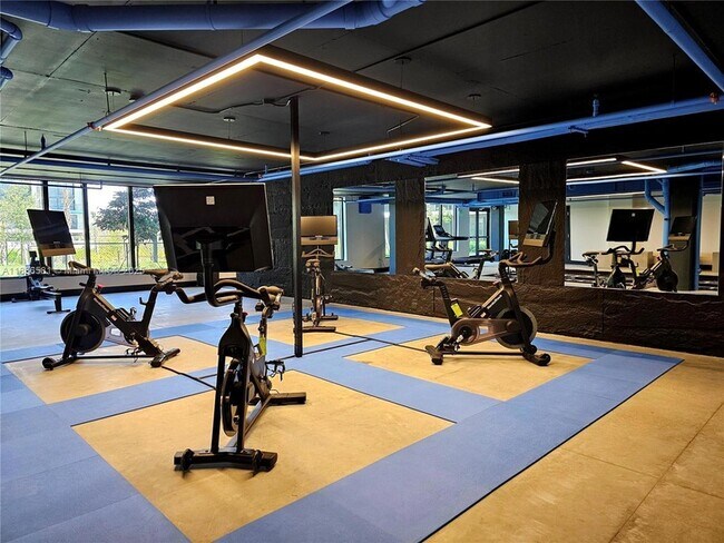 Building Photo - 4400 Sunrise Blvd