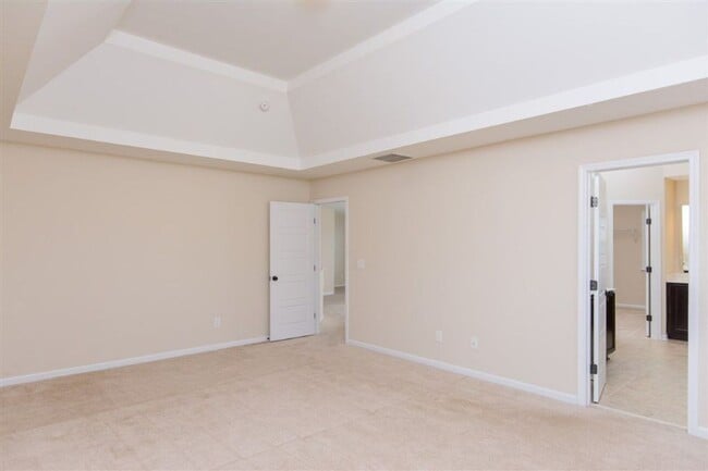 Building Photo - Village at Folkstone Home Available for Rent!