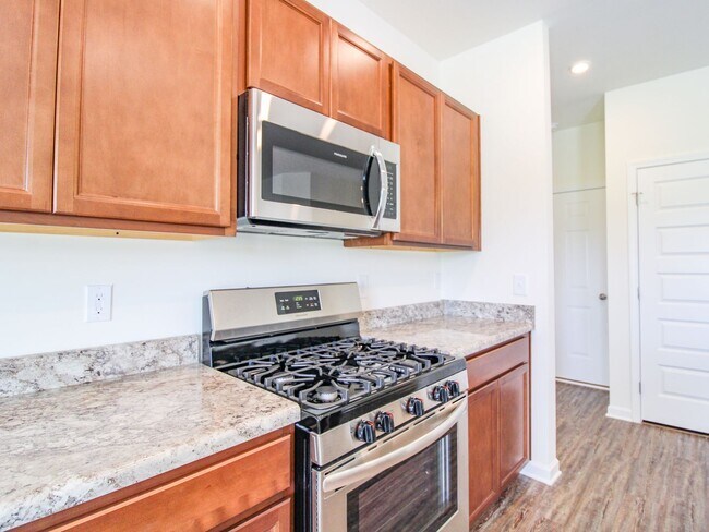 Building Photo - 13791 Hill Place Ln