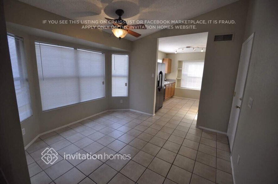 Building Photo - 11841 N 76th Ln