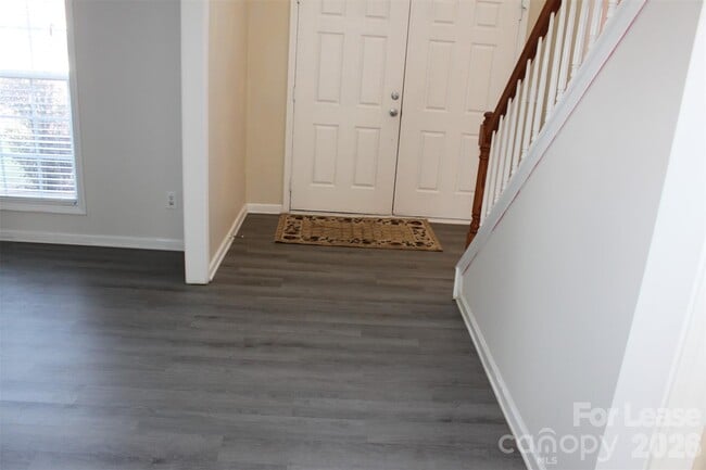 Building Photo - 9651 Laurie Ave NW