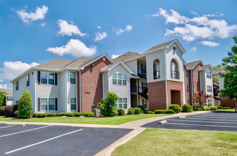 Building Photo - 3390 N Lumpkin Rd