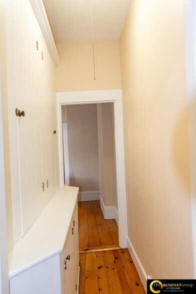 Building Photo - 133 Otis St