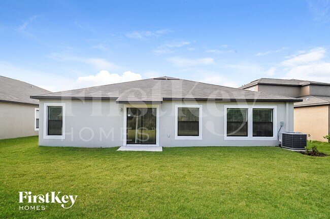 Building Photo - 9725 Sage Creek Dr