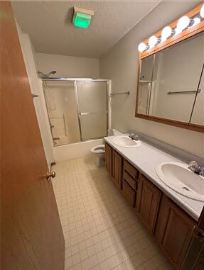 Building Photo - 236 Westside Dr