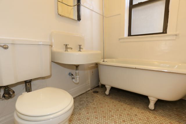 Building Photo - 3834.5 N Fremont St