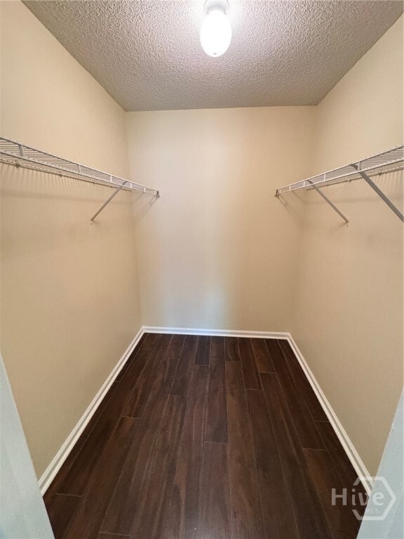 Building Photo - 121 Oak Pointe Trail