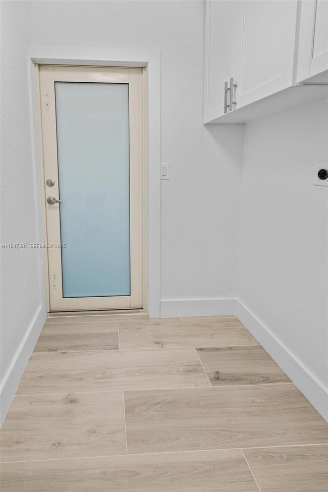 Building Photo - 18401 NW 42nd Ct