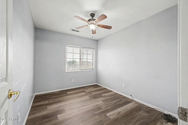 Building Photo - 13166 W Cypress St