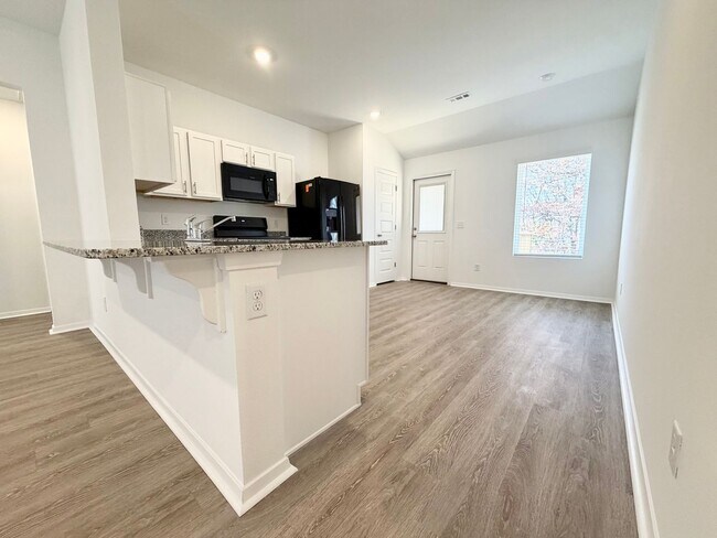 Building Photo - ***3705 N. Carmine Drive***