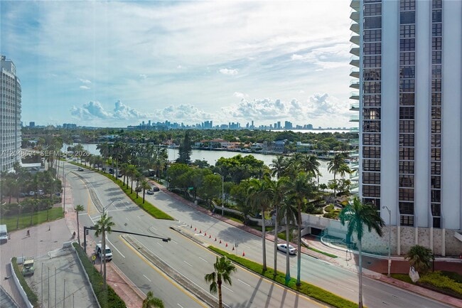 Building Photo - 5445 Collins Ave